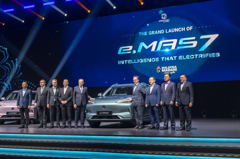 Proton eMas 7 Collects Over 2,500 Bookings So Far